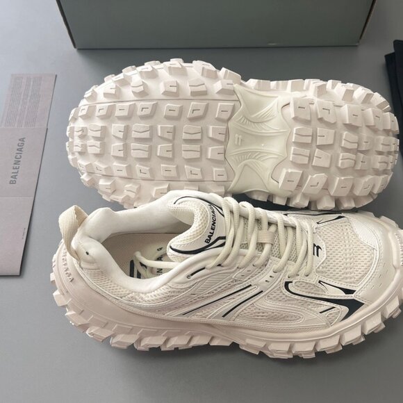 Gently Used Balenciaga Defender Size 12/45 White and Black ASICS - Picture 3 of 4